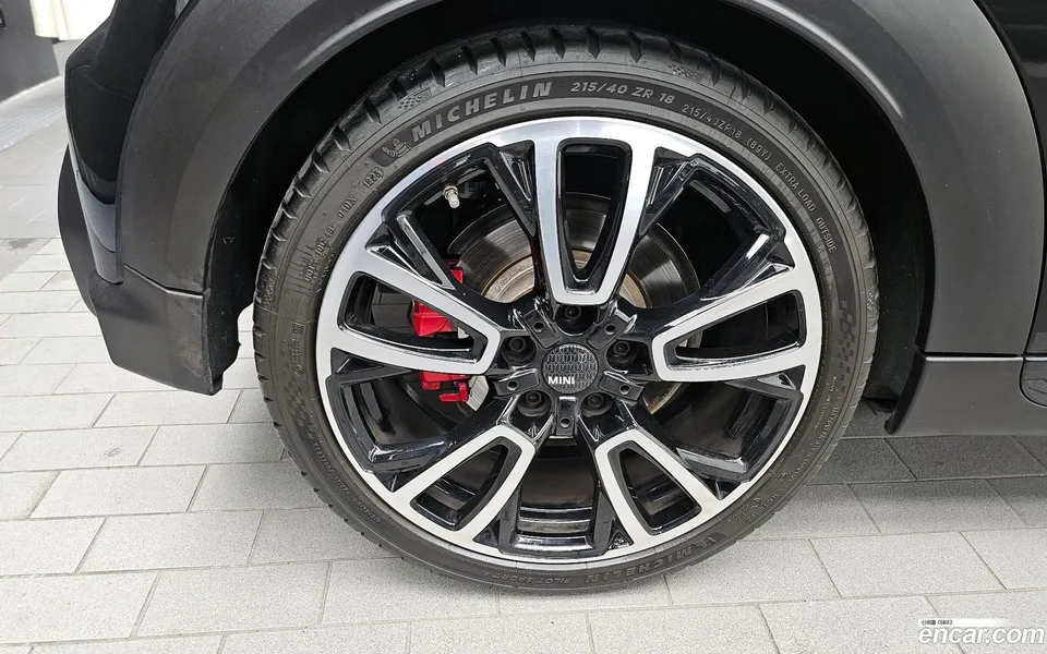 MINI Cooper S JCW 2023 — миниатюра 2