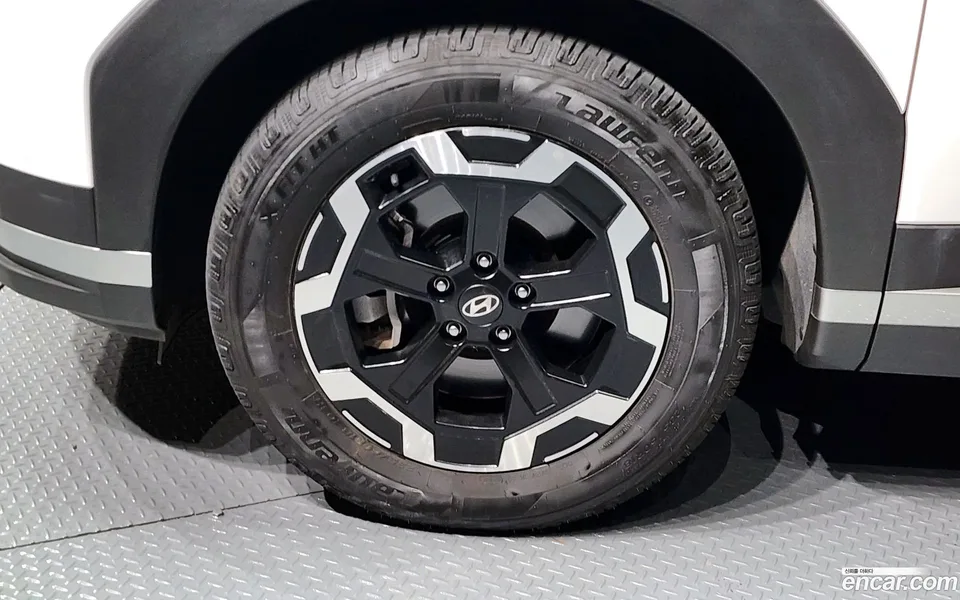 Hyundai SantaFe 2.5T 4WD 2024 — thumbnail 5