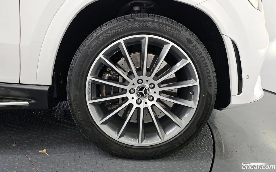 Mercedes-Benz GLE-Class GLE400d 4MATIC 2023 — миниатюра 2
