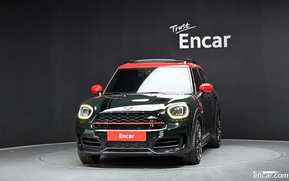 MINI Cooper S Countryman JCW 2023 — миниатюра 3