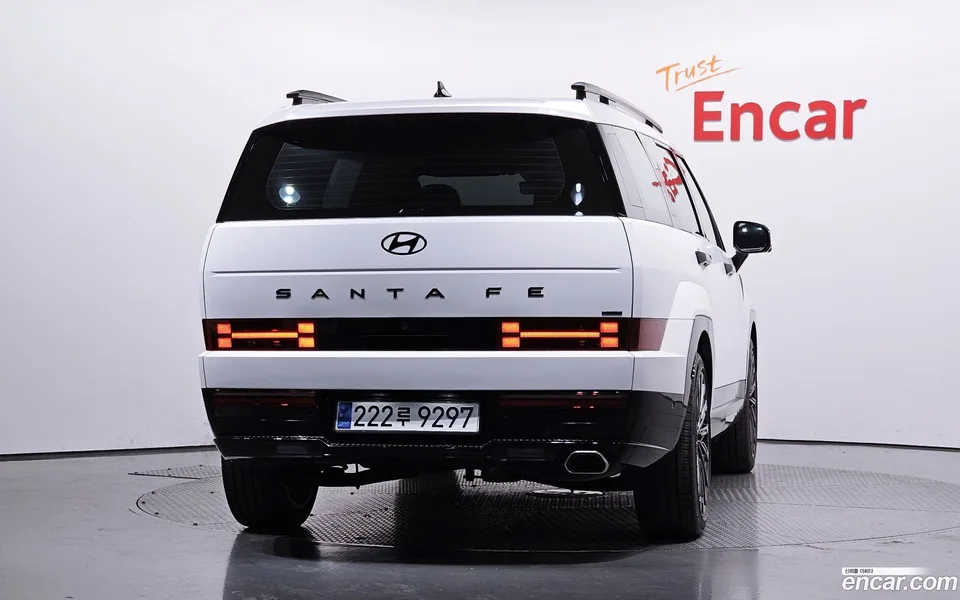 Hyundai SantaFe 2.5T 4WD 2023 — миниатюра 4