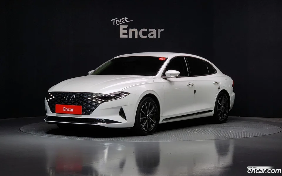 Hyundai Grandeur IG 2.5 2022 — фото 1, купить с доставкой в Москву