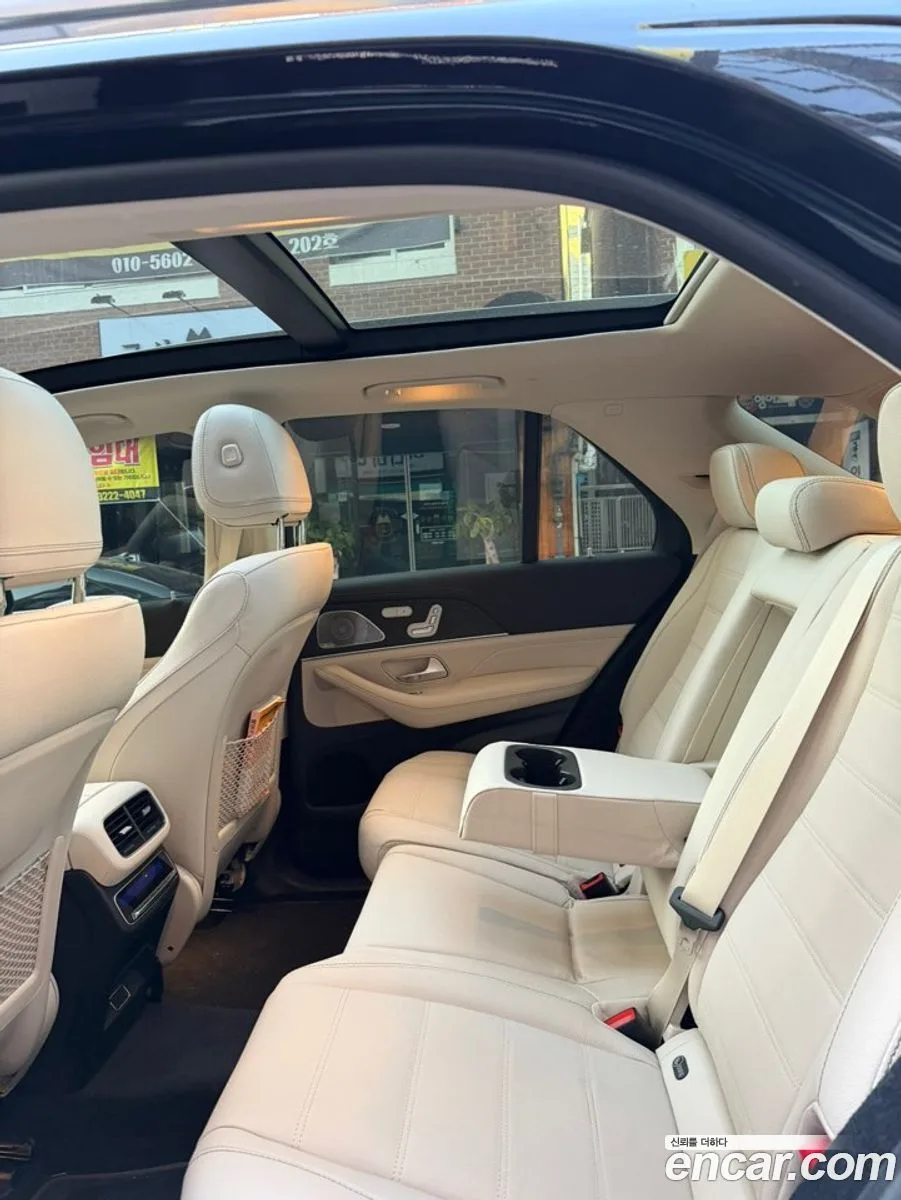 Mercedes-Benz GLE-Class GLE450 4MATIC 2024 — миниатюра 4