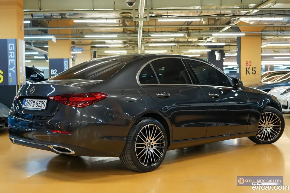Mercedes-Benz C-Class C200 2025 — миниатюра 3