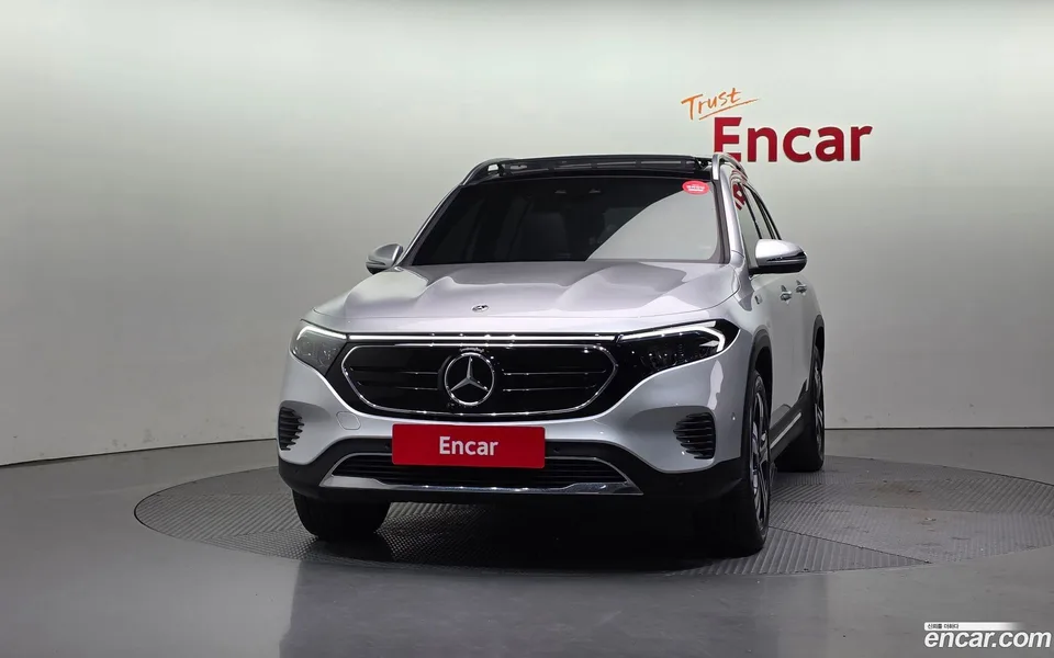 Mercedes-Benz EQB EQB300 4MATIC 2023 — миниатюра 3