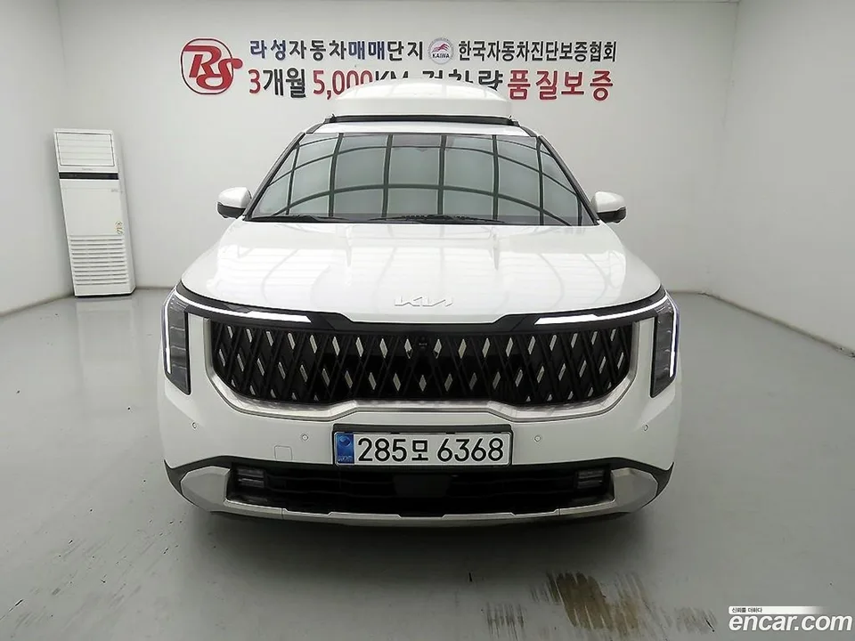 Kia Carnival 7 2024 — миниатюра 3
