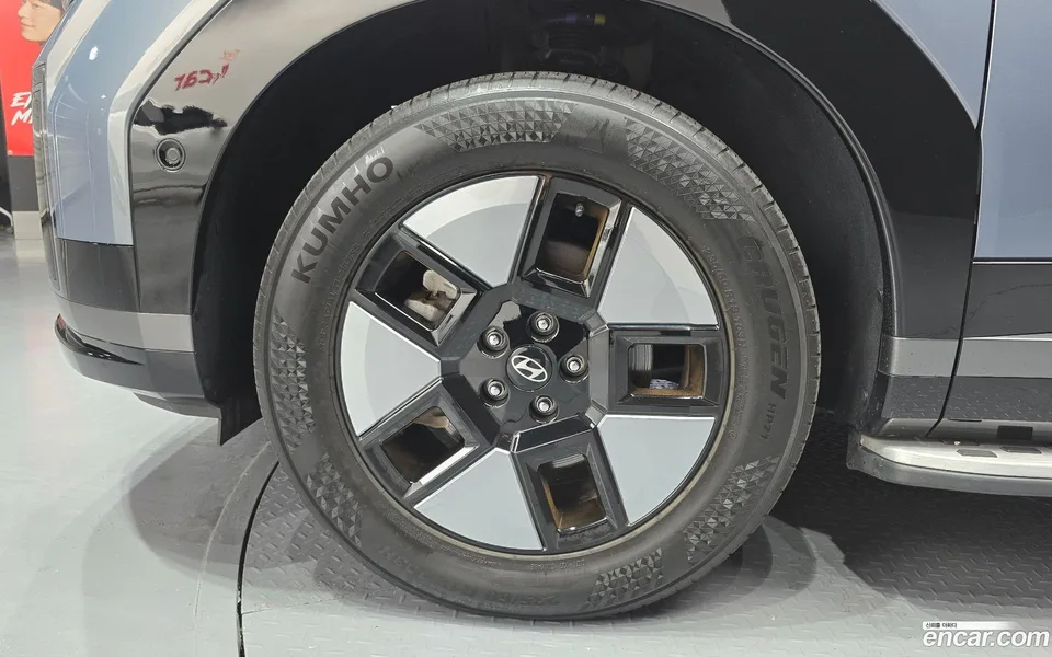 Hyundai SantaFe HEV 1.6 2WD 2024 — миниатюра 2
