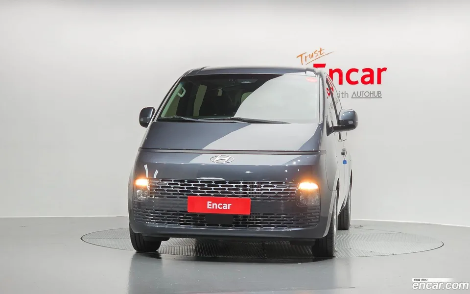 Hyundai Staria 4WD 11 2022 — миниатюра 3