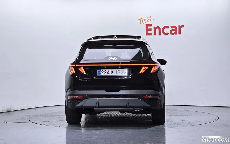 Hyundai Tucson Hybrid 2WD 2023 — миниатюра 4