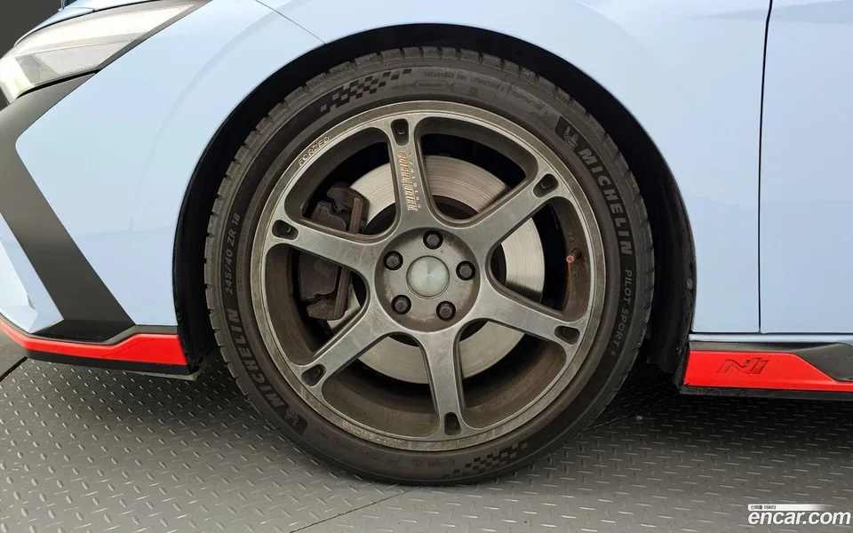 Hyundai Avante CN7 2.0 N 2023 — миниатюра 2