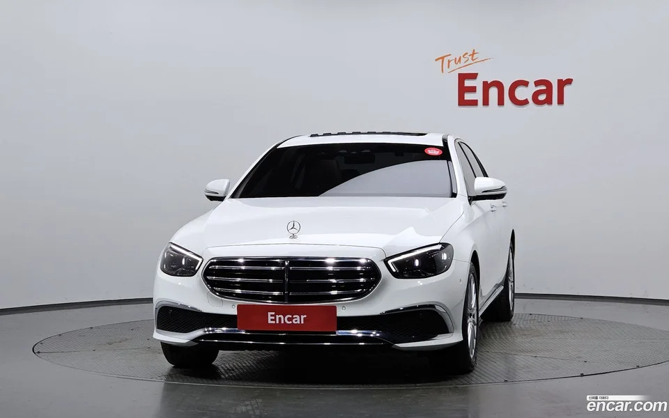 Mercedes-Benz E-Class E250 2022 — миниатюра 3