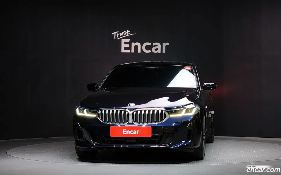 BMW 6 Series GT 630i xDrive M 2022 — миниатюра 3