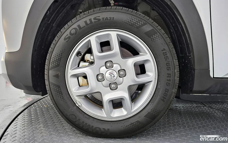 Hyundai Casper Electric 2025 — миниатюра 2