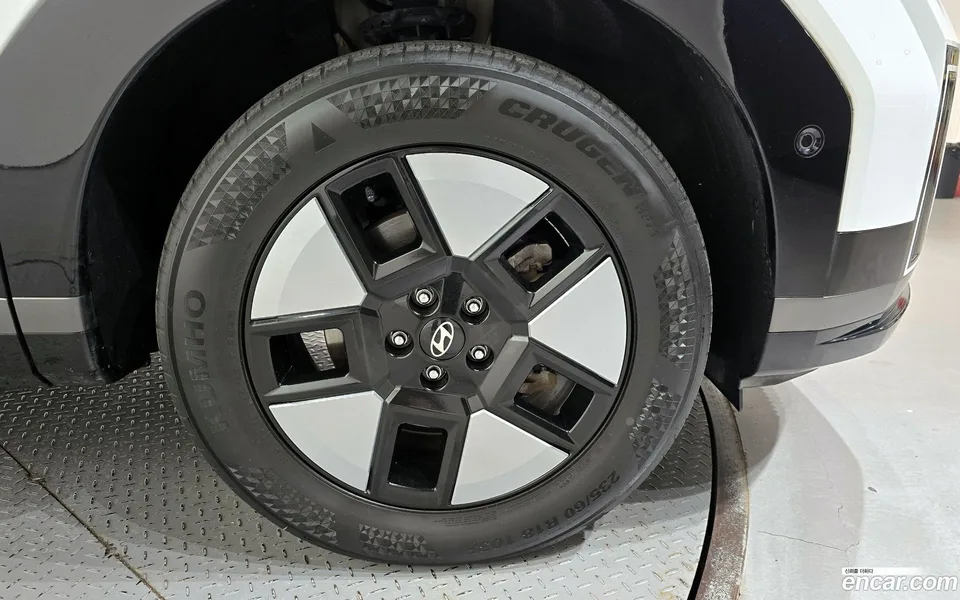 Hyundai SantaFe HEV 1.6 2WD 2023 — миниатюра 5