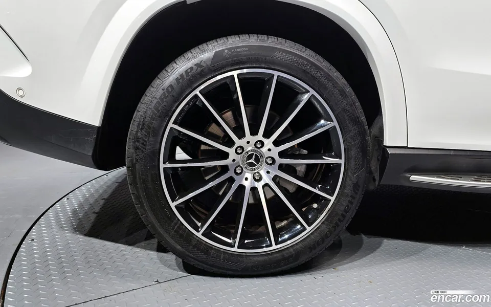Mercedes-Benz GLE-Class GLE400d 4MATIC 2022 — миниатюра 2