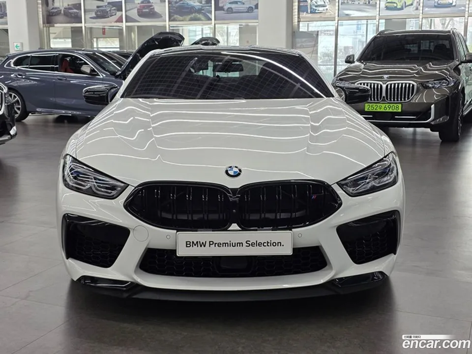 BMW M8 M8 2025 — миниатюра 3