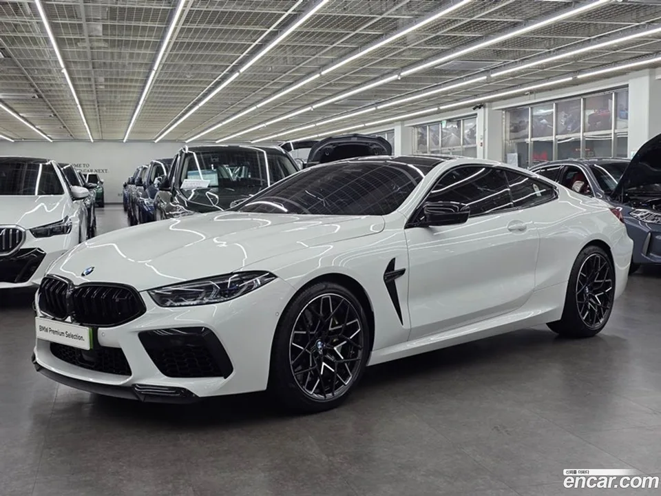 BMW M8 M8 2025 — фото 1, купить с доставкой в Москву
