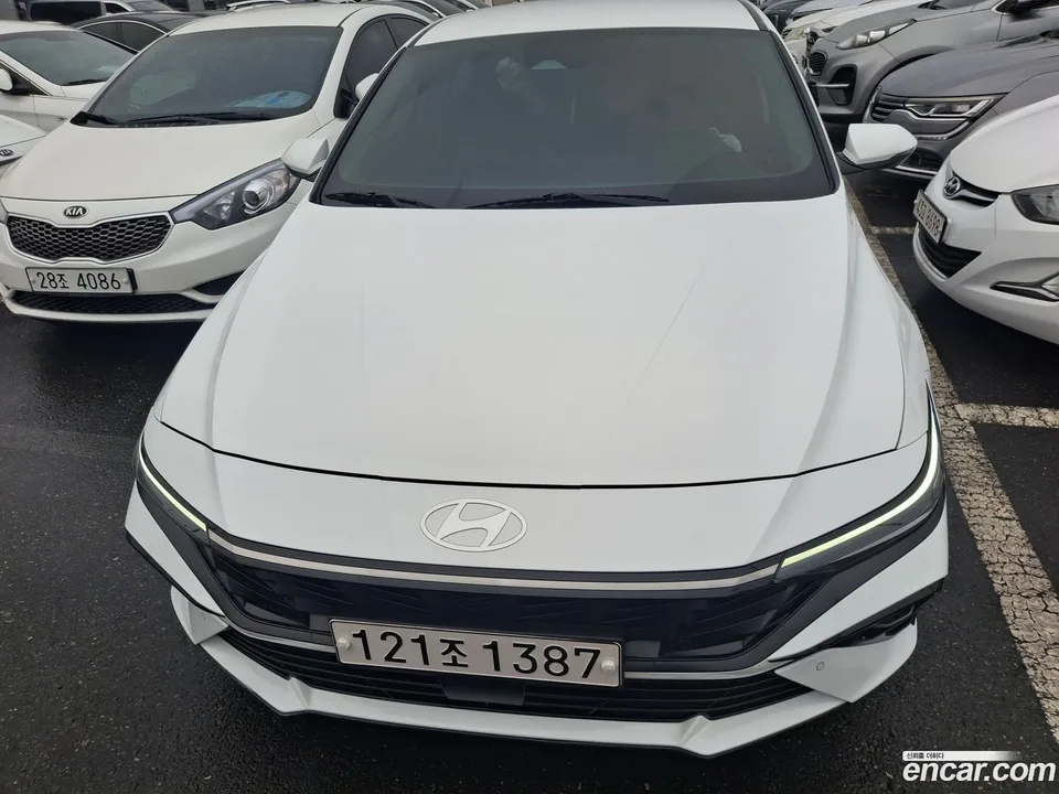 Hyundai Avante CN7 1.6 2024 — фото 1, купить с доставкой в Москву