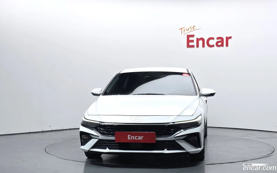 Hyundai Avante CN7 1.6 2024 — thumbnail 3