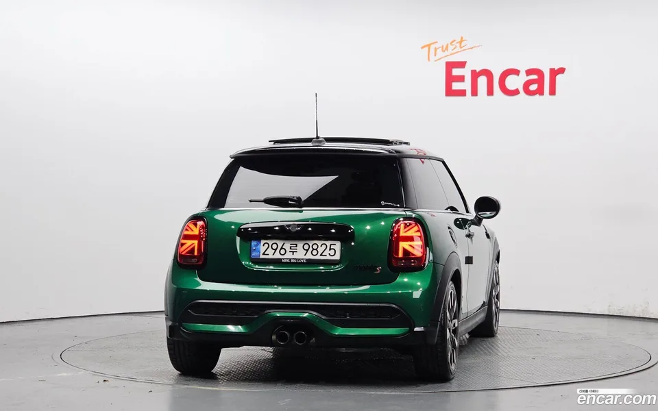 MINI Cooper S 2022 — миниатюра 4