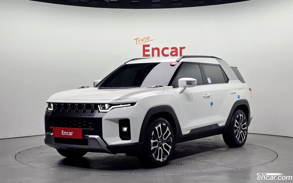 KG Mobility Torres 1.5 2WD 2023 — фото 1, купить с доставкой в Москву