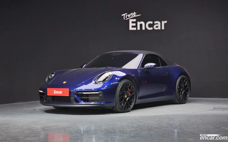 Porsche 911 (992) GTS 2023 — фото 1, купить с доставкой в Москву