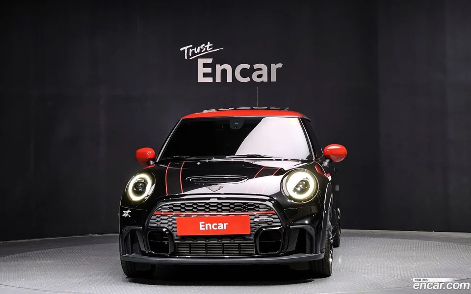 MINI Cooper S JCW 2023 — миниатюра 3