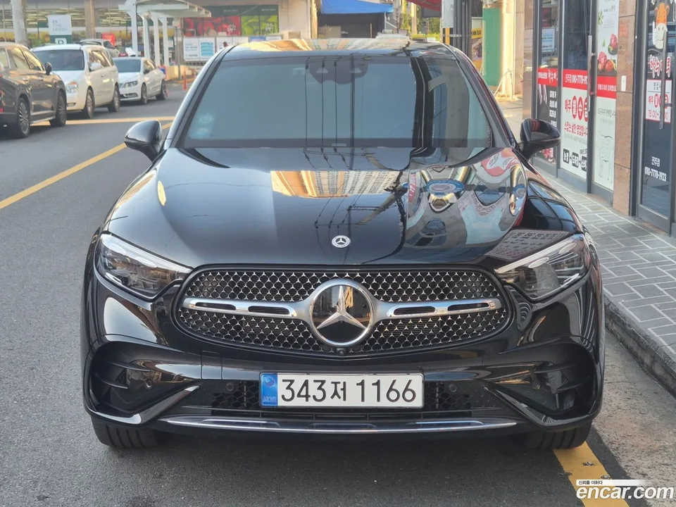 Mercedes-Benz GLC-Class GLC300 4MATIC 2024 — photo 1, buy with delivery to Moscow