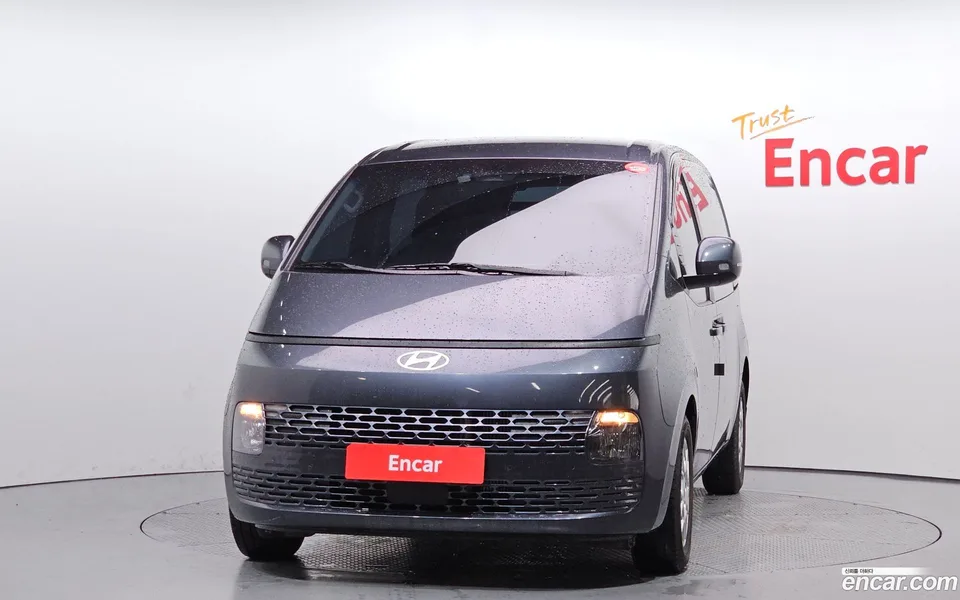 Hyundai Staria 5 2024 — thumbnail 3