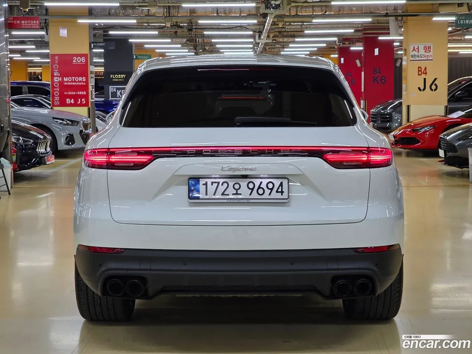 Porsche Cayenne 3.0 2022 — миниатюра 2