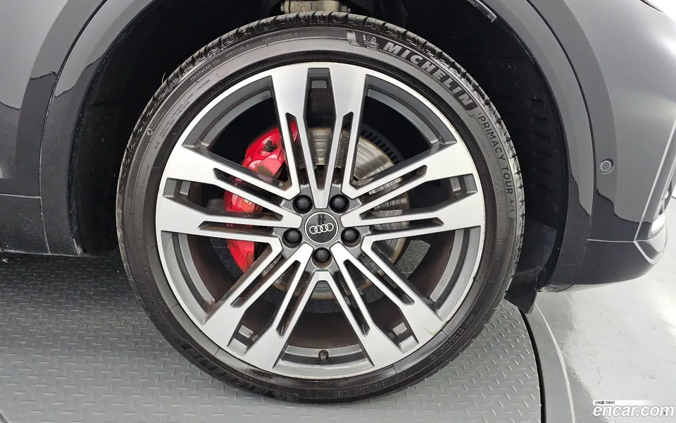 Audi SQ5 3.0 TFSI 2022 — миниатюра 5