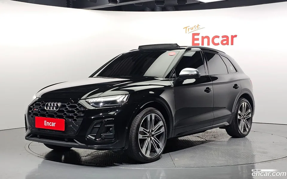 Audi SQ5 3.0 TFSI 2022 — фото 1, купить с доставкой в Москву