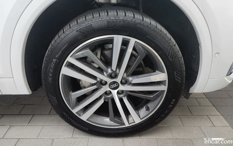 Audi Q5 45 TFSI 2022 — миниатюра 2