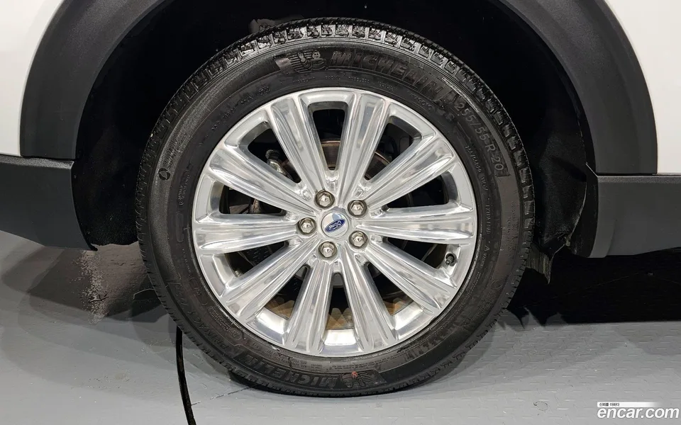 Ford Explorer 2.3 4WD 2022 — миниатюра 5