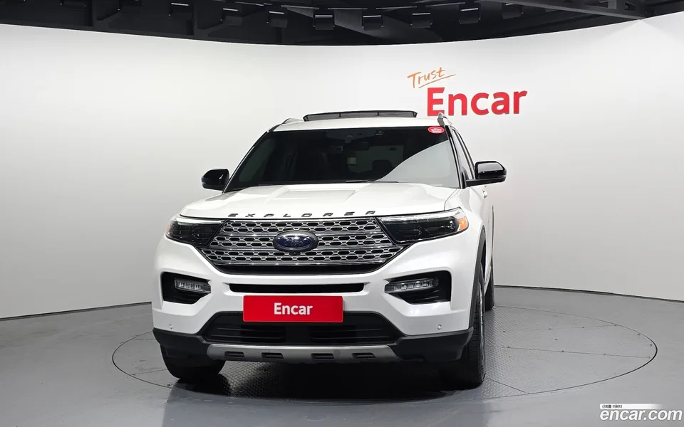 Ford Explorer 2.3 4WD 2022 — миниатюра 3
