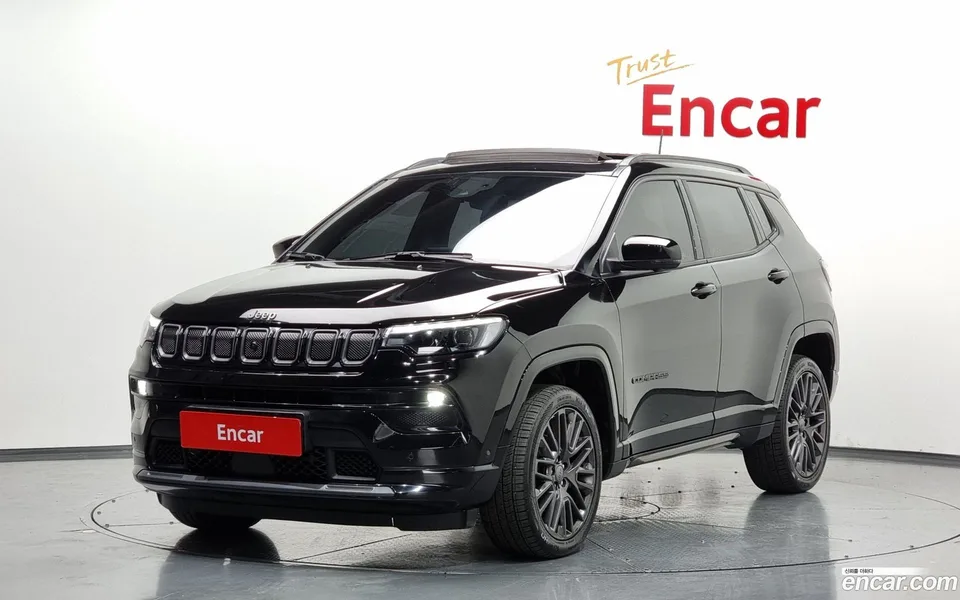 Jeep Compass S2.4 AWD 2022 — фото 1, купить с доставкой в Москву