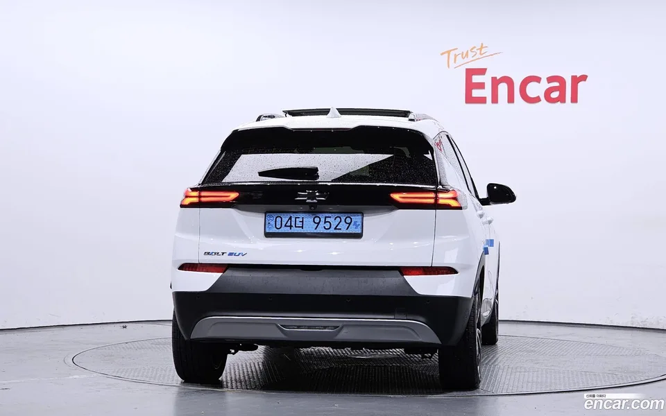 Chevrolet Bolt EUV 2022 — миниатюра 4