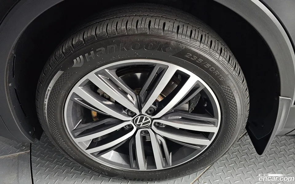 Volkswagen Tiguan Allspace 2.0 TSI 2022 — миниатюра 5