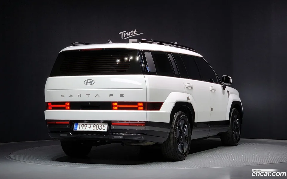 Hyundai SantaFe HEV 1.6 2WD 2023 — миниатюра 2