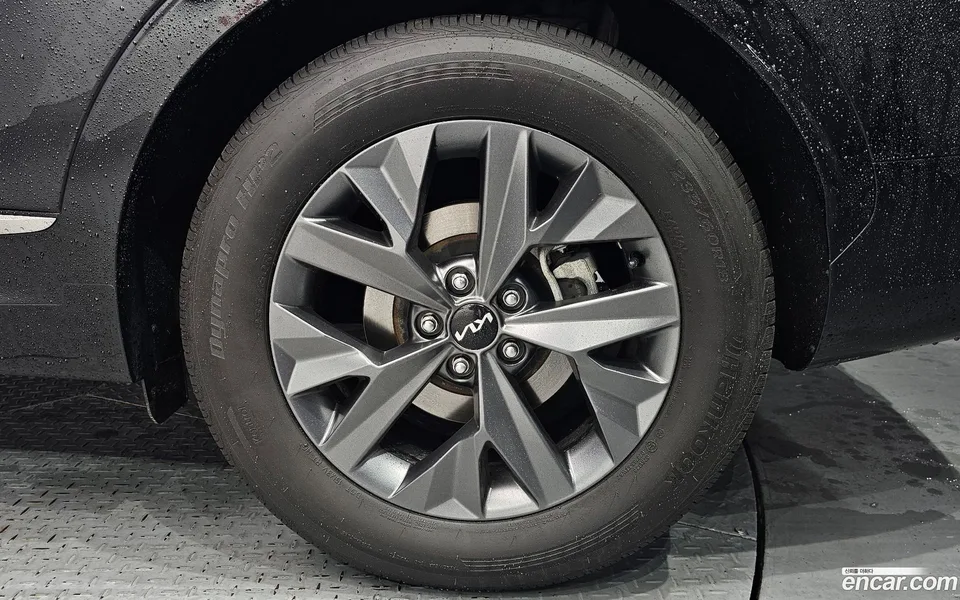Kia Sportage 2.0 2WD 2022 — миниатюра 2