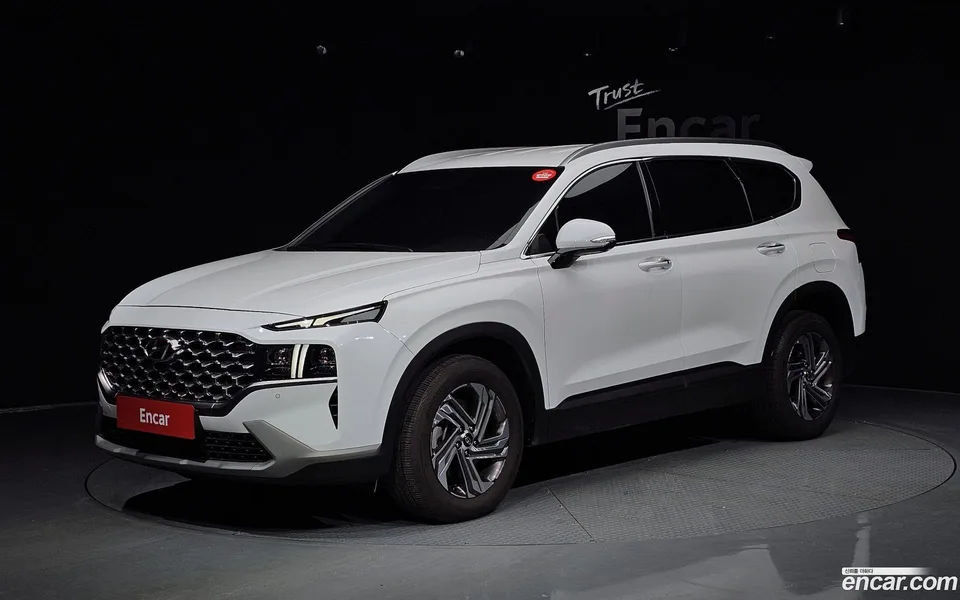 Hyundai SantaFe 2.5T 2WD 2022 — фото 1, купить с доставкой в Москву