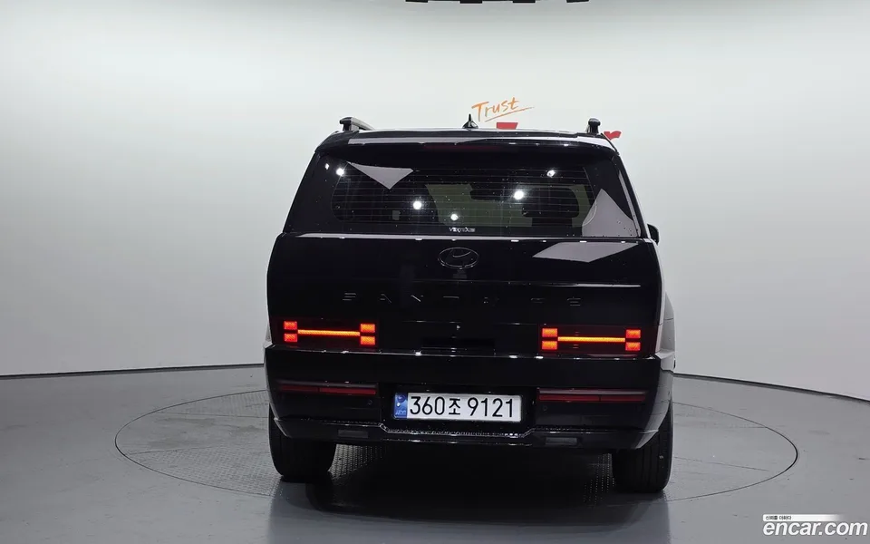 Hyundai SantaFe HEV 1.6 2WD 2023 — миниатюра 4