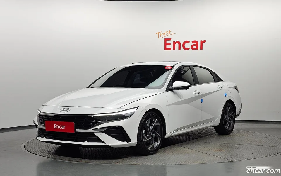 Hyundai Avante CN7 1.6 2023 — фото 1, купить с доставкой в Москву