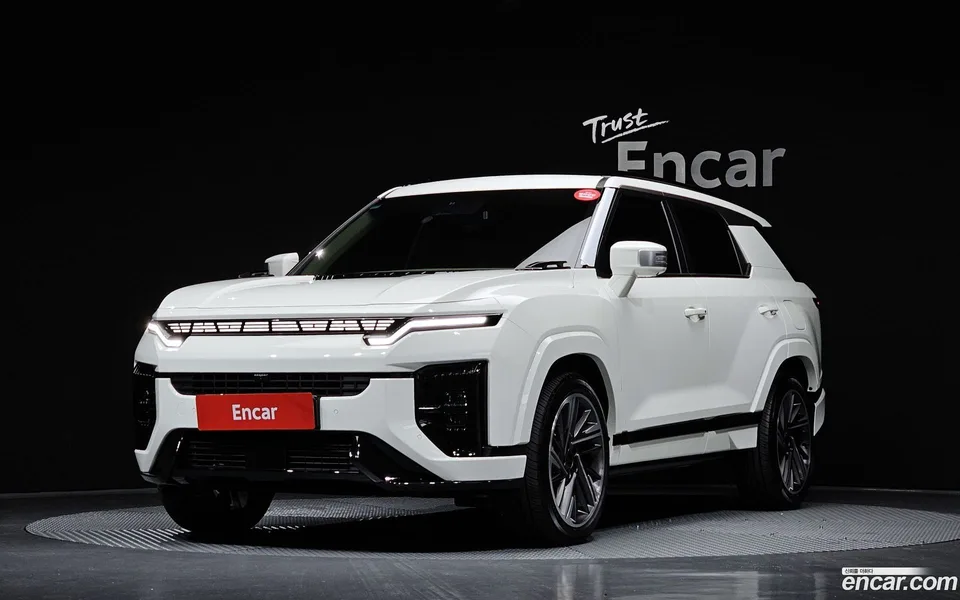 KG Mobility Actyon 1.5 2WD 2024 — фото 1, купить с доставкой в Москву
