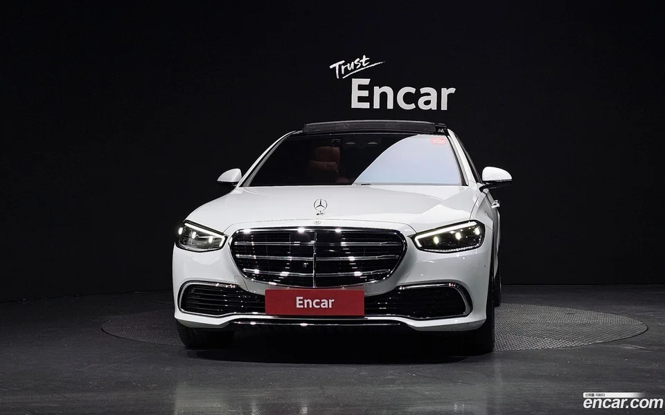 Mercedes-Benz S-Class S580L 4MATIC 2024 — миниатюра 3
