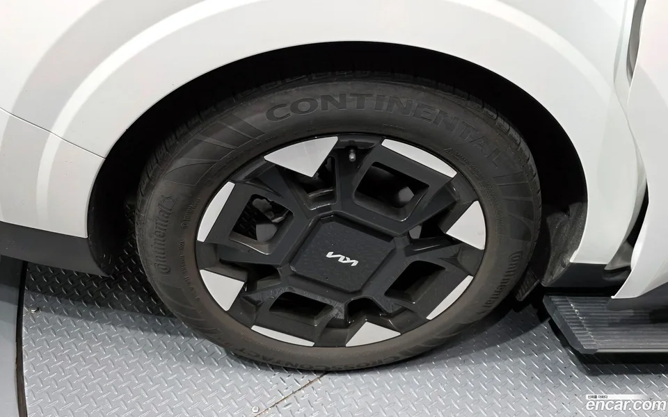 Kia Carnival 9 2024 — миниатюра 5