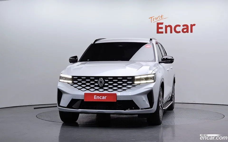 Renault Samsung Grand Koleos 1.5 E-TECH 2WD 2025 — миниатюра 3