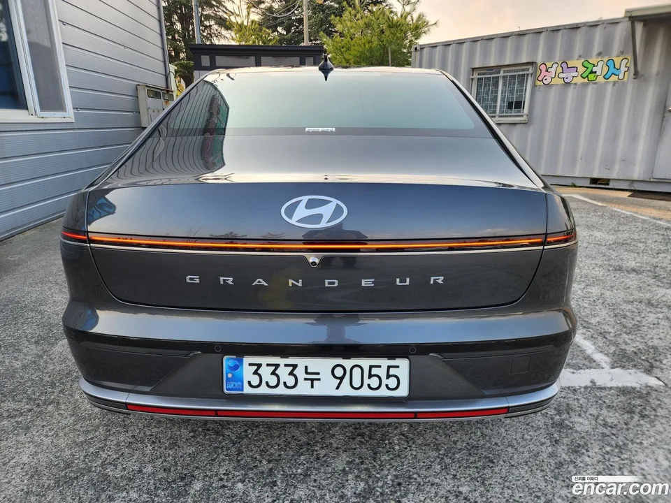 Hyundai Grandeur Hybrid 2023 — миниатюра 4