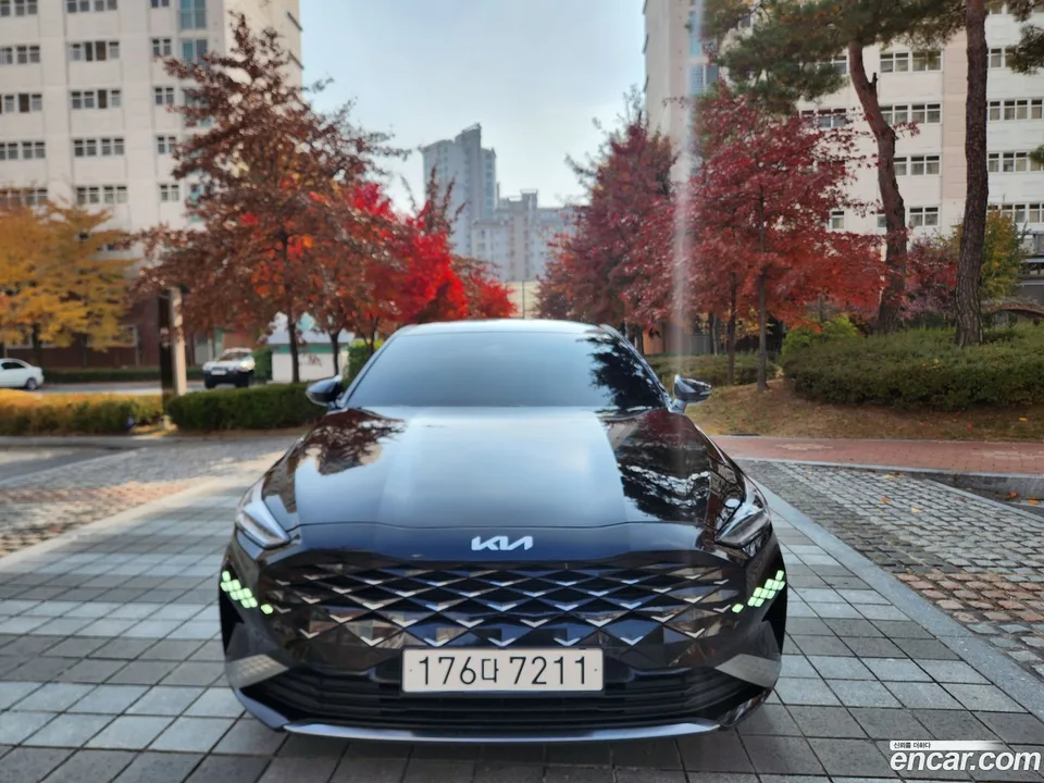 Kia K8 2.5 2WD 2023 — фото 1, купить с доставкой в Москву