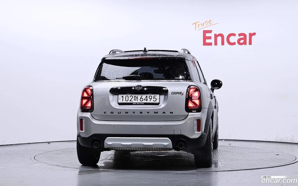 MINI Cooper S Countryman ALL4 2023 — миниатюра 4